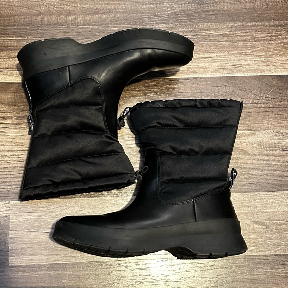 Women's Black Winter Boots